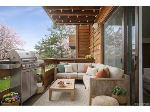 Exterior - 341 Wright St #204, Lakewood, CO 80228 photo 1 of 2