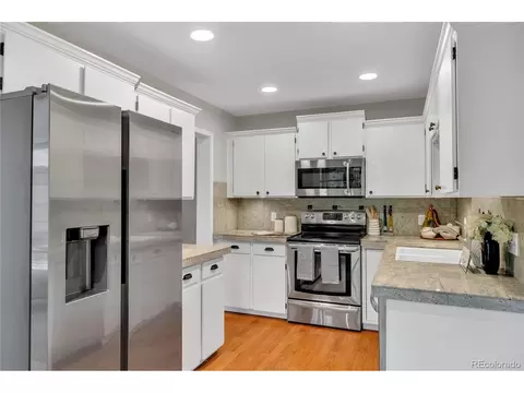 Kitchen - 1259 Harrison Ct, Boulder, CO 80303 photo 2 of 4