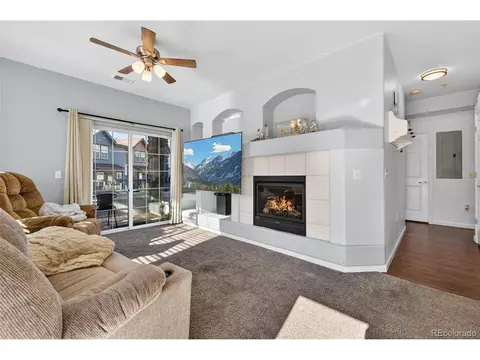 5255 Memphis St #1204, Denver, CO 80239