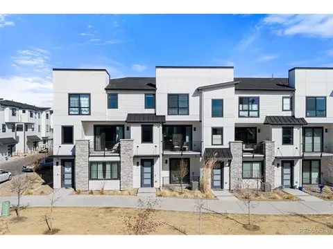 2074 S Holly St #2, Denver, CO 80222