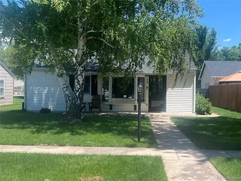 330 Oak St, Burlington, CO 80807