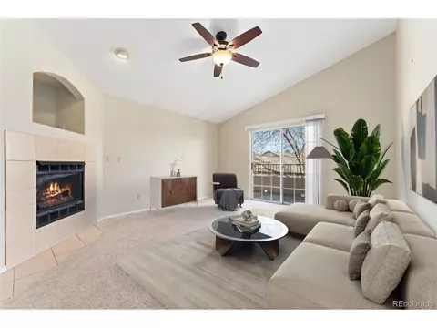 8623 E Dry Creek Rd #423, Englewood, CO 80112
