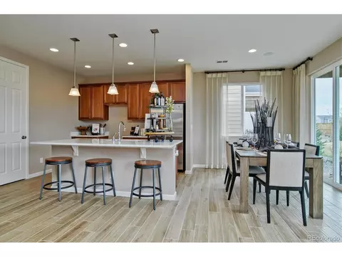27964 E 9th Dr, Aurora, CO 80018 photo 6