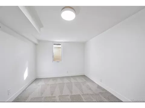 Undisclosed, Denver, CO 80207 photo 20