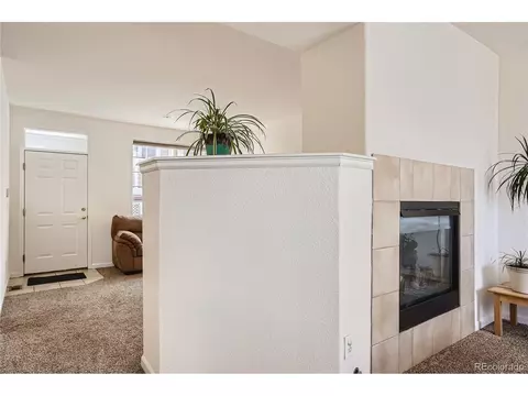 17022 E Warren Pl #B, Aurora, CO 80013 photo 8