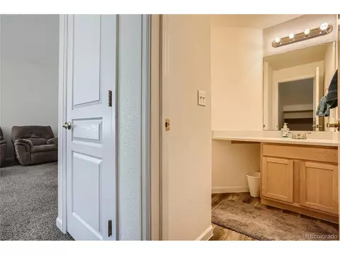 17022 E Warren Pl #B, Aurora, CO 80013 photo 15