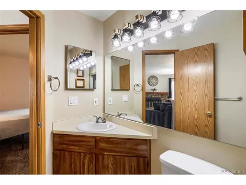 Bath - 4266 S Eldridge St #101, Morrison, CO 80465 photo 1 of 2