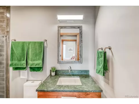 Bath - 421 Z Rd, Silverthorne, CO 80498 photo 6 of 7