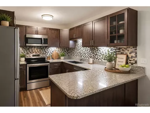 725 S Clinton St #13B, Denver, CO 80247