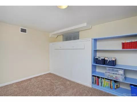 2334 Jasmine St, Denver, CO 80207 photo 27