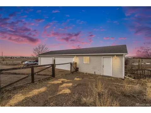 1258 S Split Rock Rd, Bennett, CO 80102 photo 3