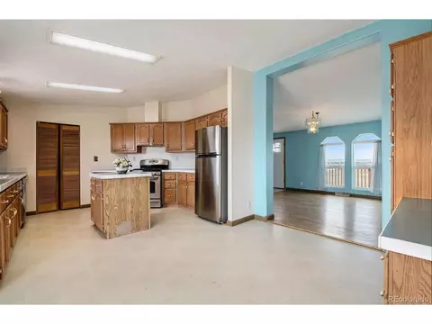 1258 S Split Rock Rd, Bennett, CO 80102 photo 13