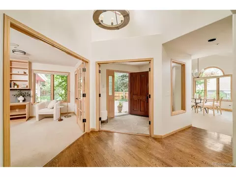 Entry Way - 1127 Juniper Ave, Boulder, CO 80304 photo 1 of 3