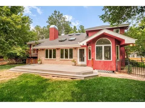 Exterior - 1127 Juniper Ave, Boulder, CO 80304 photo 2 of 9