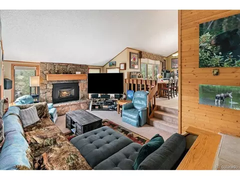 Living - 93 Cooper Dr, Dillon, CO 80435 photo 4 of 4