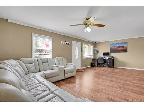 Living - 1881 E 95th Ave, Thornton, CO 80229 photo 1 of 4