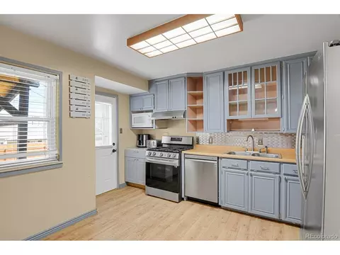 Kitchen - 1881 E 95th Ave, Thornton, CO 80229 photo 1 of 3