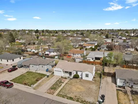 View/Area - 1881 E 95th Ave, Thornton, CO 80229 photo 2 of 10