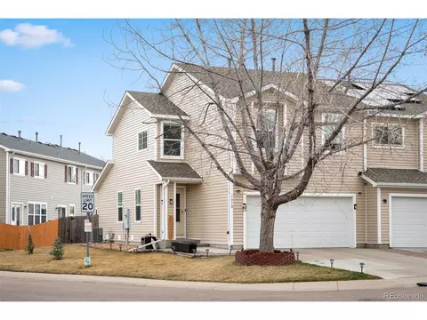7910 S Kittredge Way, Englewood, CO 80112