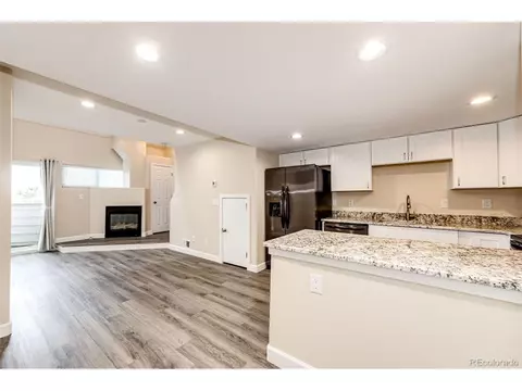 17004 E Tennessee Dr #17004-212, Aurora, CO 80017