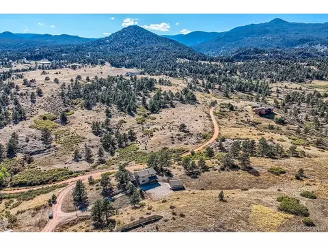 39 Stirrup Hill Ct, Lyons, CO 80540