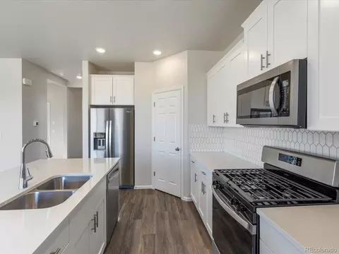 9142 Quintero St, Commerce City, CO 80022