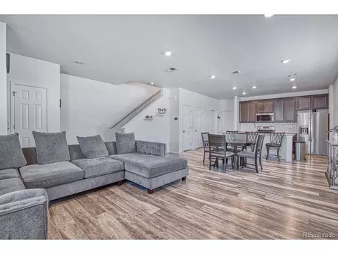 21606 E 59th Pl, Aurora, CO 80019 photo 5