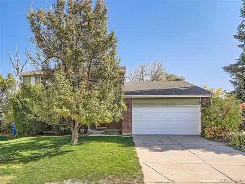7520 Ames St, Arvada, CO 80003 photo 2