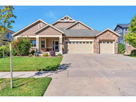 8129 S Country Club Pkwy, Aurora, CO 80016