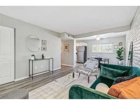 6800 E Tennessee Ave #622, Denver, CO 80224