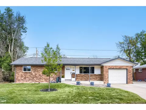 1602 S Everett St, Lakewood, CO 80232
