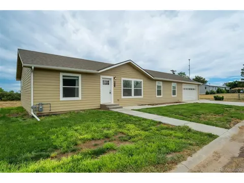 Exterior - 304 E 8th St, Flagler, CO 80815 photo 2 of 5