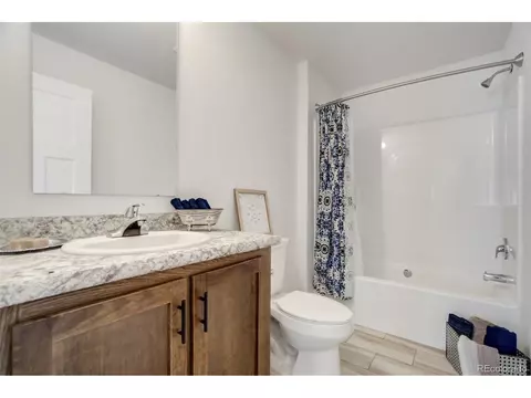 Bath - 304 E 8th St, Flagler, CO 80815 photo 4 of 4