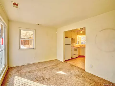 Living - 140 E 5th Ave, Longmont, CO 80504 photo 2 of 4