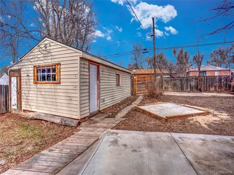 Exterior - 140 E 5th Ave, Longmont, CO 80504 photo 7 of 16