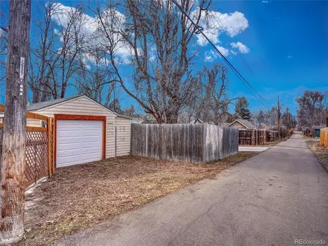 Exterior - 140 E 5th Ave, Longmont, CO 80504 photo 11 of 16