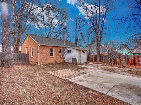 Exterior - 140 E 5th Ave, Longmont, CO 80504 photo 6 of 16