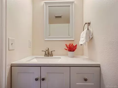 322 Wright St # 102, Lakewood, CO 80228 photo 11