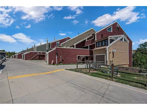 Exterior - 2881 Springdale Ln, Boulder, CO 80303 photo 2 of 12