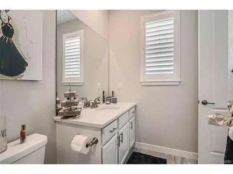 27839 E Links Pl, Aurora, CO 80016 photo 18