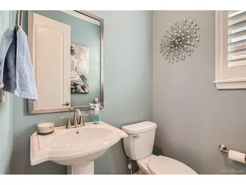27839 E Links Pl, Aurora, CO 80016 photo 16