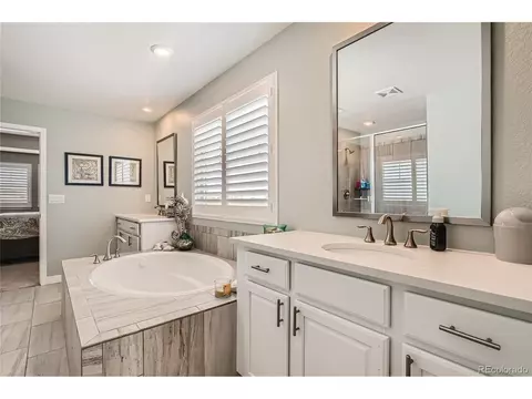 27839 E Links Pl, Aurora, CO 80016 photo 22