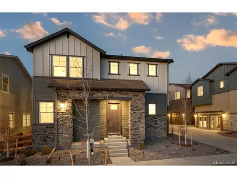 23721 E 40th Ave, Aurora, CO 80019