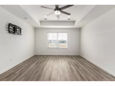 Living - 5339 E 147th Ave, Thornton, CO 80602 photo 4 of 6