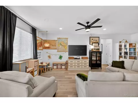 26707 E Maple Ave, Aurora, CO 80018 photo 9