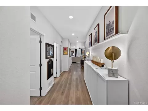 26707 E Maple Ave, Aurora, CO 80018 photo 4