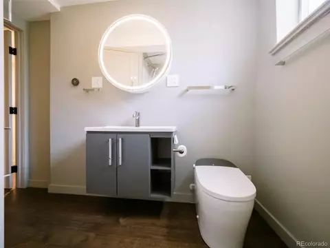Bath - 570 Steele St, Denver, CO 80206 photo 3 of 3