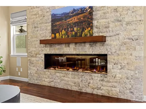 Living - 8475 Braun Loop, Arvada, CO 80005 photo 2 of 5