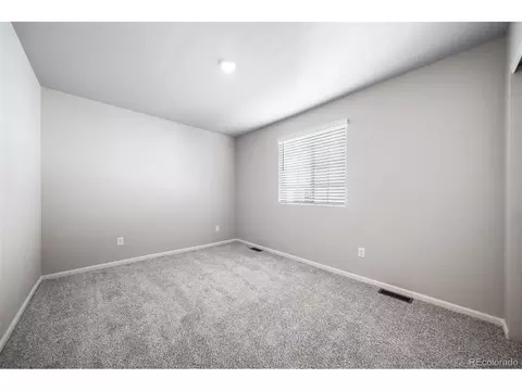 22302 E 38th Pl, Aurora, CO 80019 photo 35