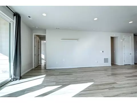 27309 E 10th Dr, Aurora, CO 80018 photo 8